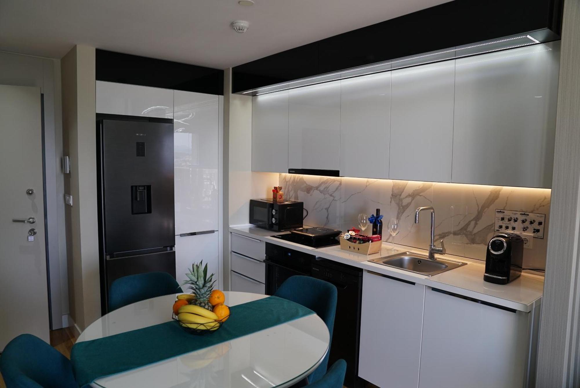Diamond 72 Apartment , Skopje City - Center, Diamond Residences, Free Parking Exterior photo