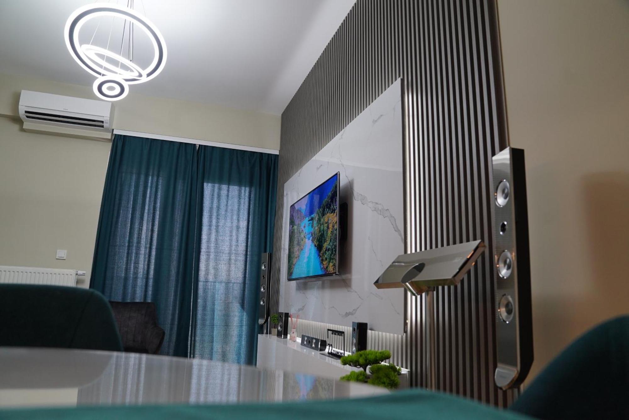 Diamond 72 Apartment , Skopje City - Center, Diamond Residences, Free Parking Exterior photo